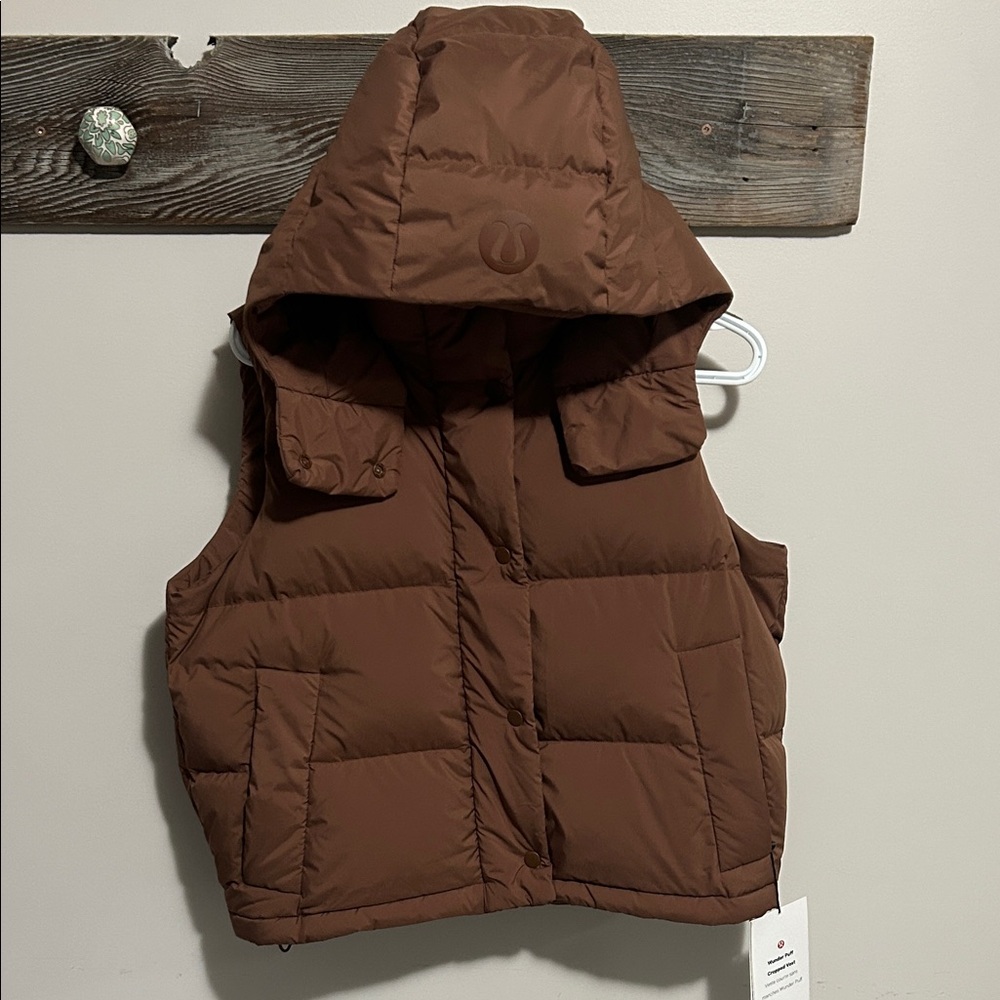 Wunder puff cropped vest NWT